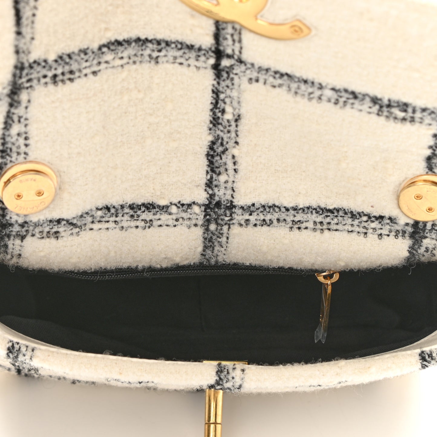 Wool Tweed Quilted Small Elegant Chain Flap White