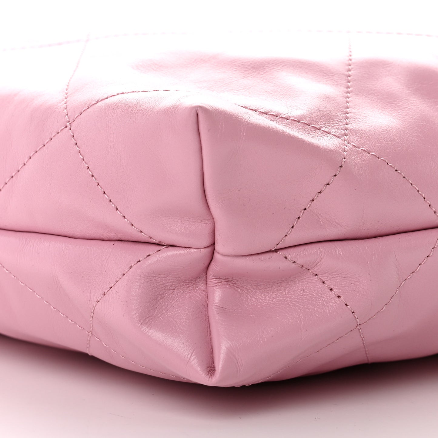 Shiny Calfskin Quilted Small Chanel 22 Dark Pink