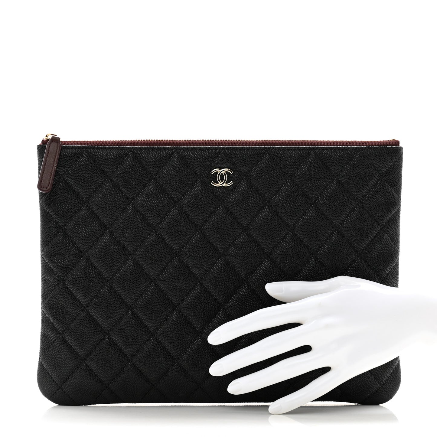Caviar Quilted Medium Cosmetic Case Black