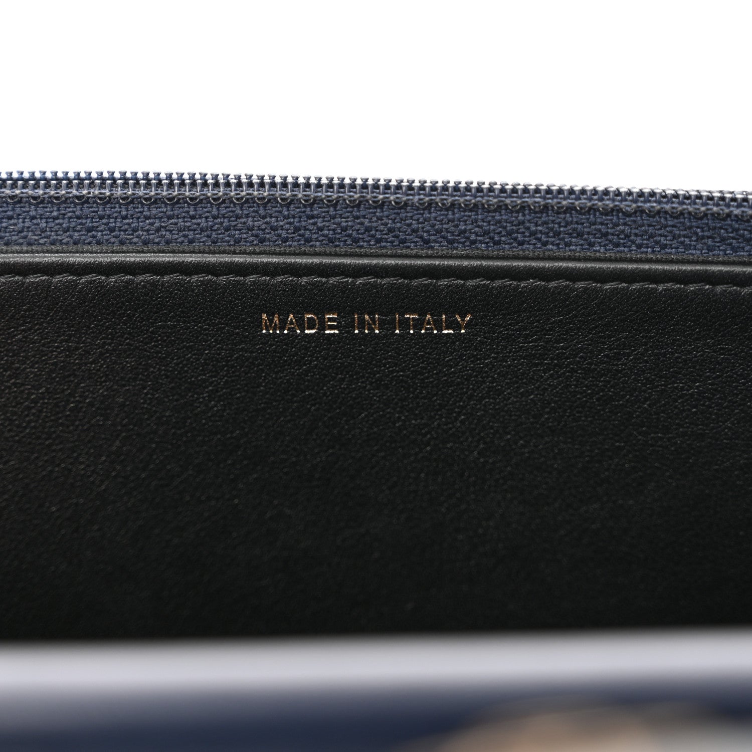 Chanel Caviar Quilted CC Filigree Wallet On Chain WOC Navy 7 of 13