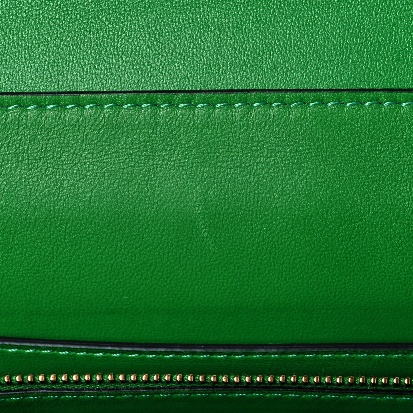Nappa Stud Sign Shoulder Bag Ultra Green
