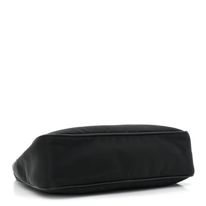 Prada Nylon Re-Edition 2005 Shoulder Bag Black 4 of 8