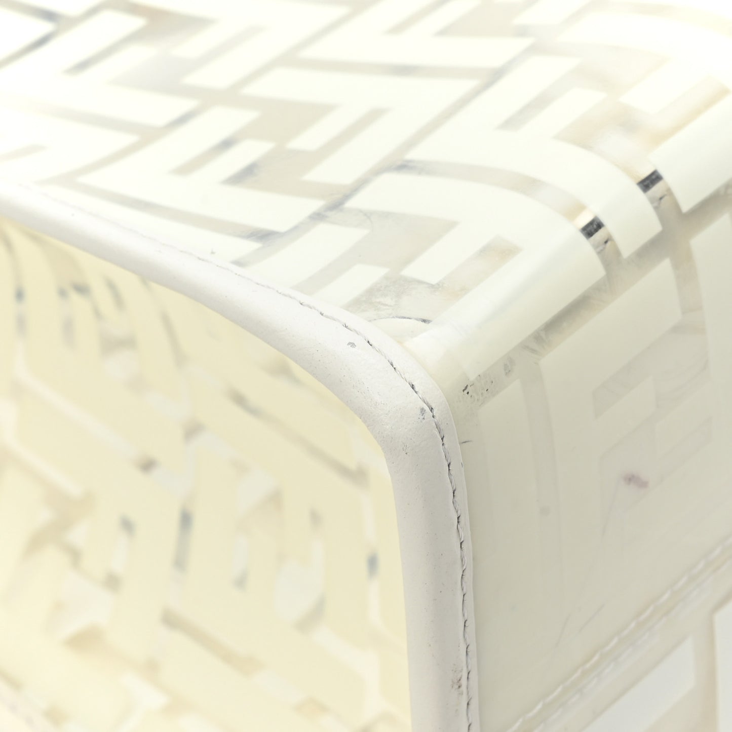 TPU FF Vitello Century Plexiglass Small Runaway Shopper Tote White