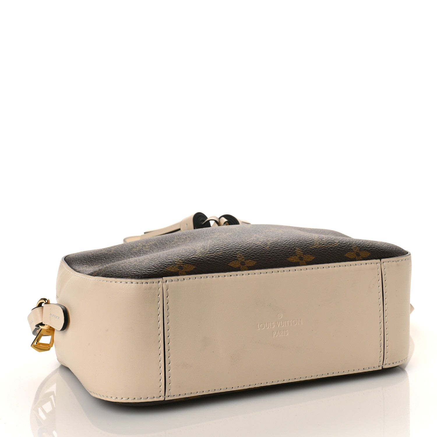 Louis Vuitton Monogram Saintonge Creme 4 of 11