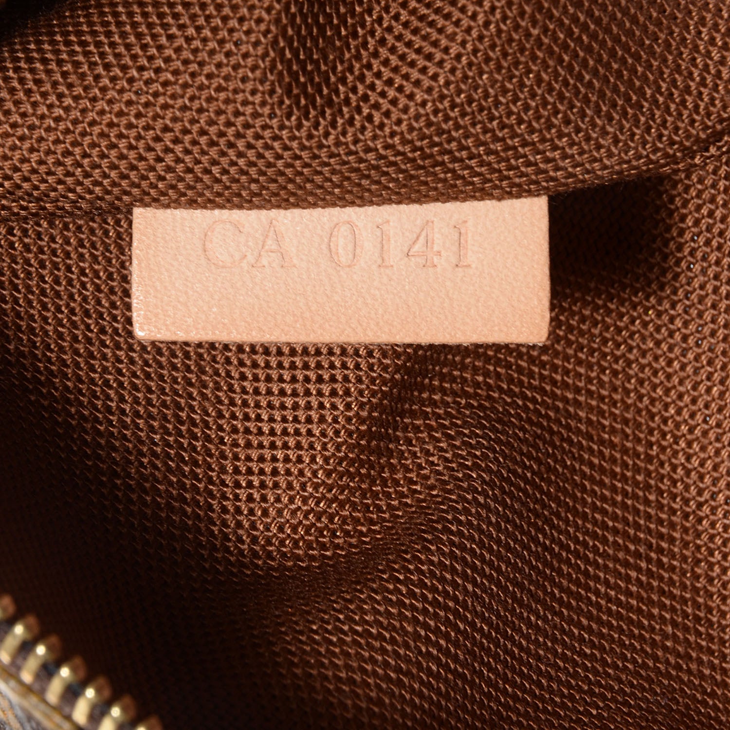 Louis Vuitton Monogram Cabas Beaubourg 7 of 8