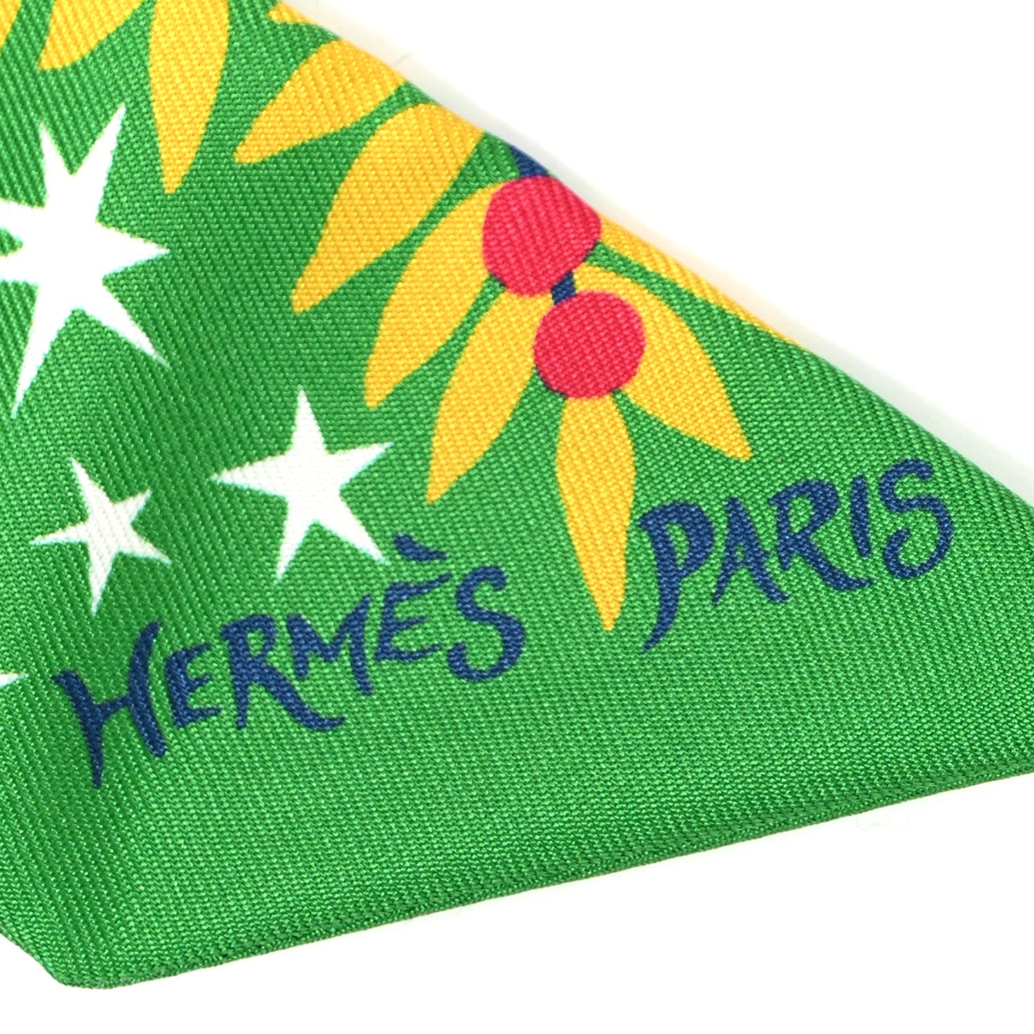 Hermes Silk Le Charme D Orphee Twilly Vert Vif Jaune Vif 2 of 4
