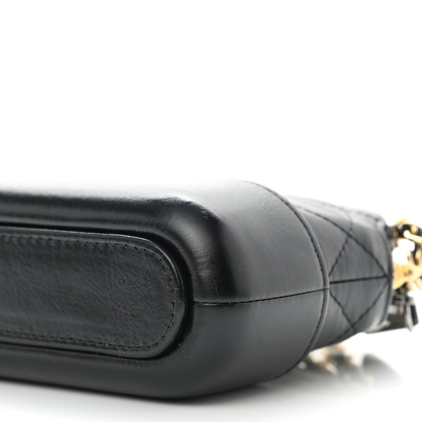 Aged Calfskin Quilted Small Gabrielle Clutch With Chain Black
