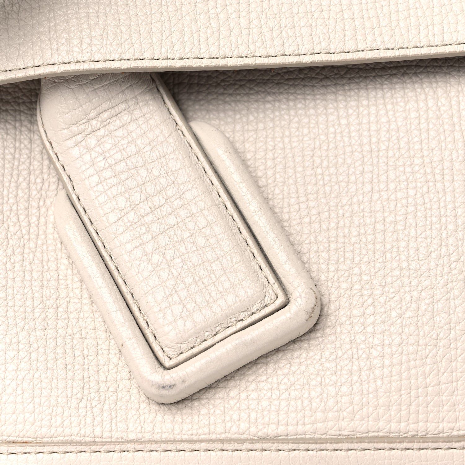 Bottega Veneta Grainy Calfskin Medium Arco Plaster 15 of 15