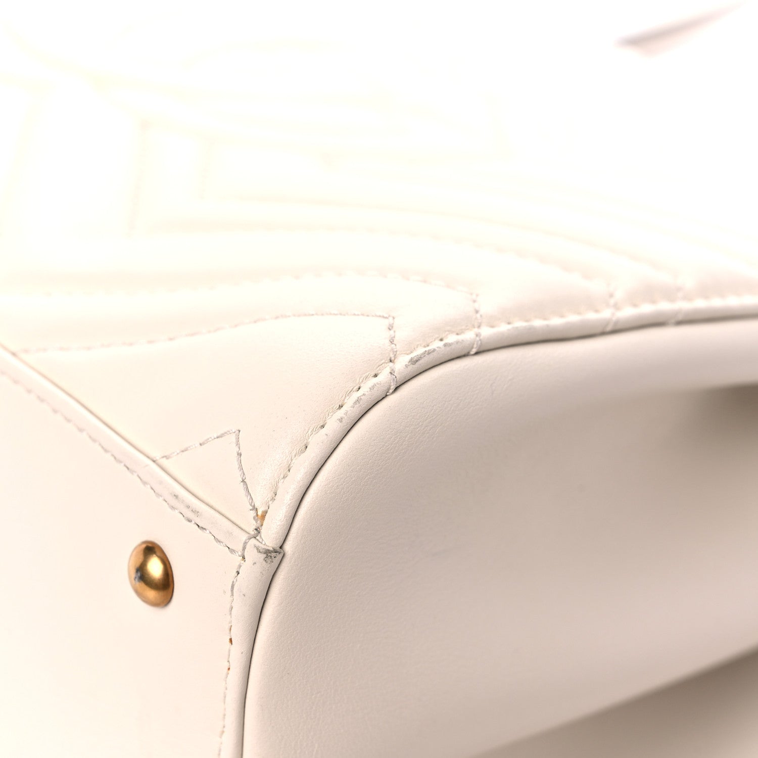 Gucci Calfskin Matelasse Small GG Marmont Tote White 12 of 23