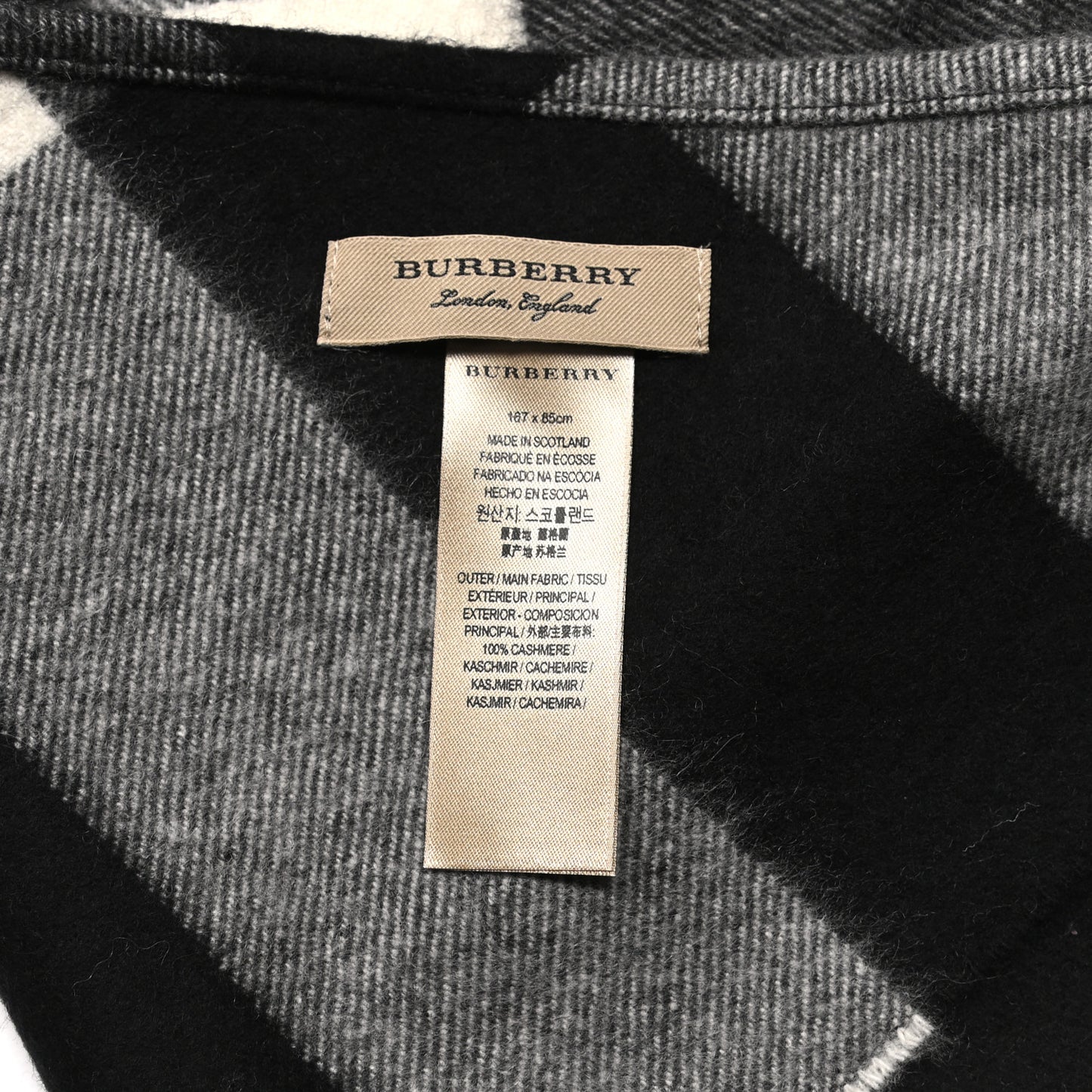 Cashmere Giant House Check Cape Scarf Black