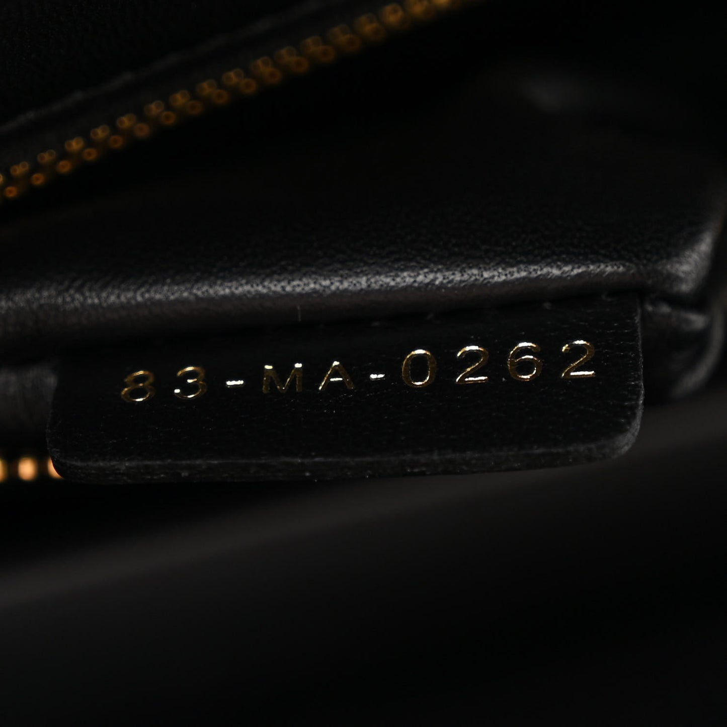 Box Calfskin 30 Montaigne Flap Bag Black