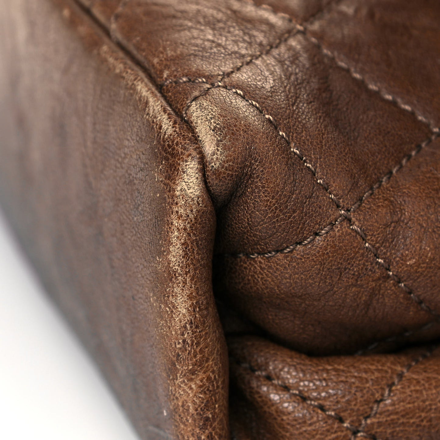 Crumpled Lambskin Quilted Medium Single Flap Khaki