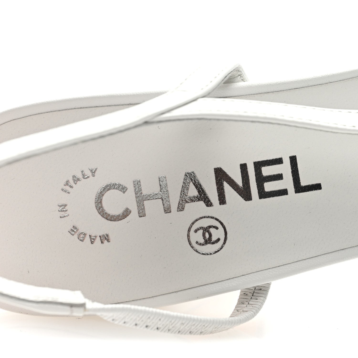 Chanel Goatskin Grosgrain Cap Toe CC Slingback Pumps 39 White Black 8 of 9