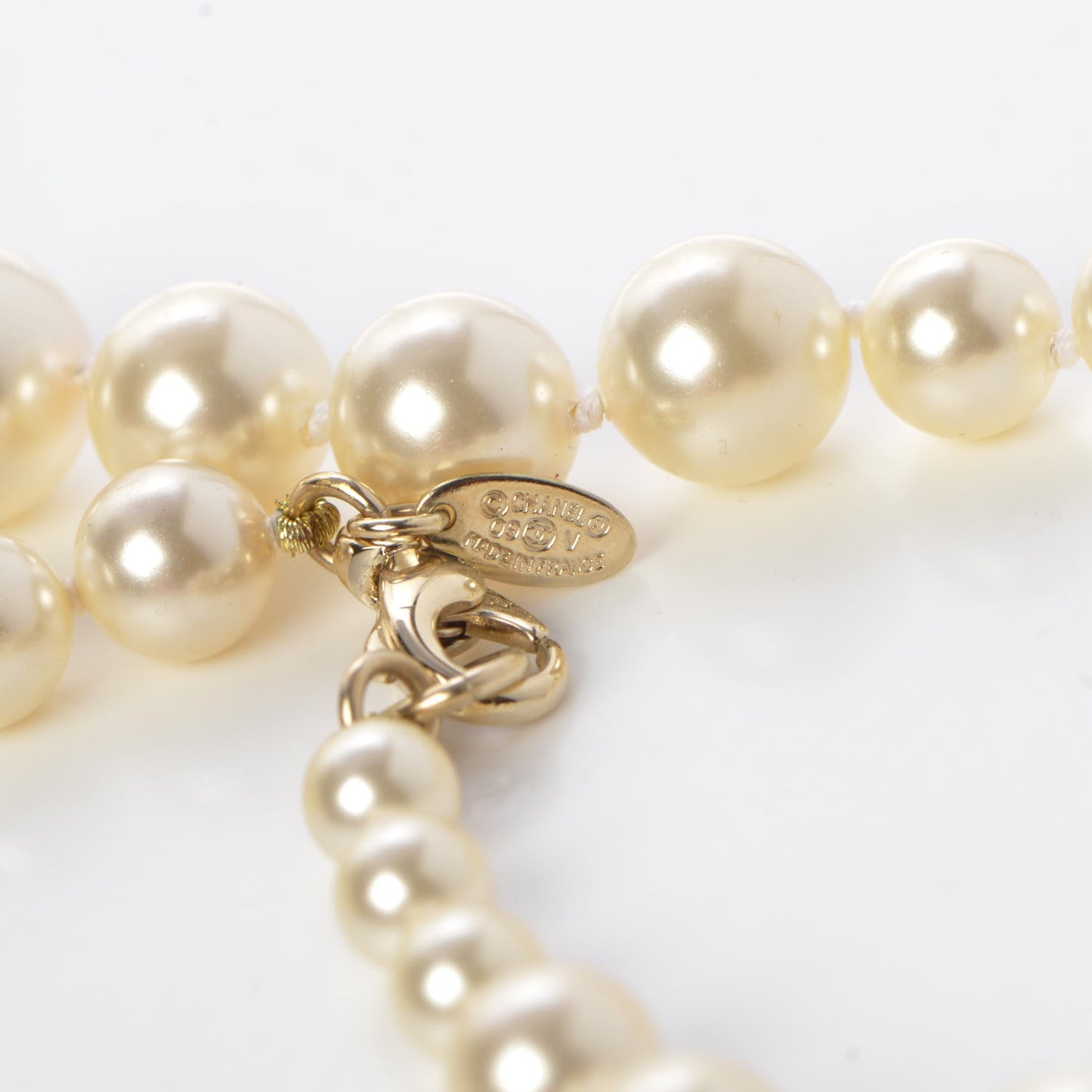 Graduated Pearl Long CC Necklace Gold