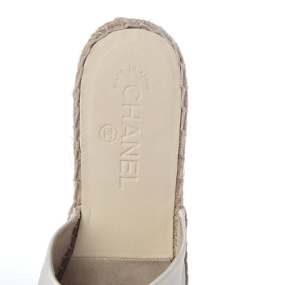 Chanel Iridescent Goatskin CC Espadrille Mules 39 Ivory Black 5 of 6