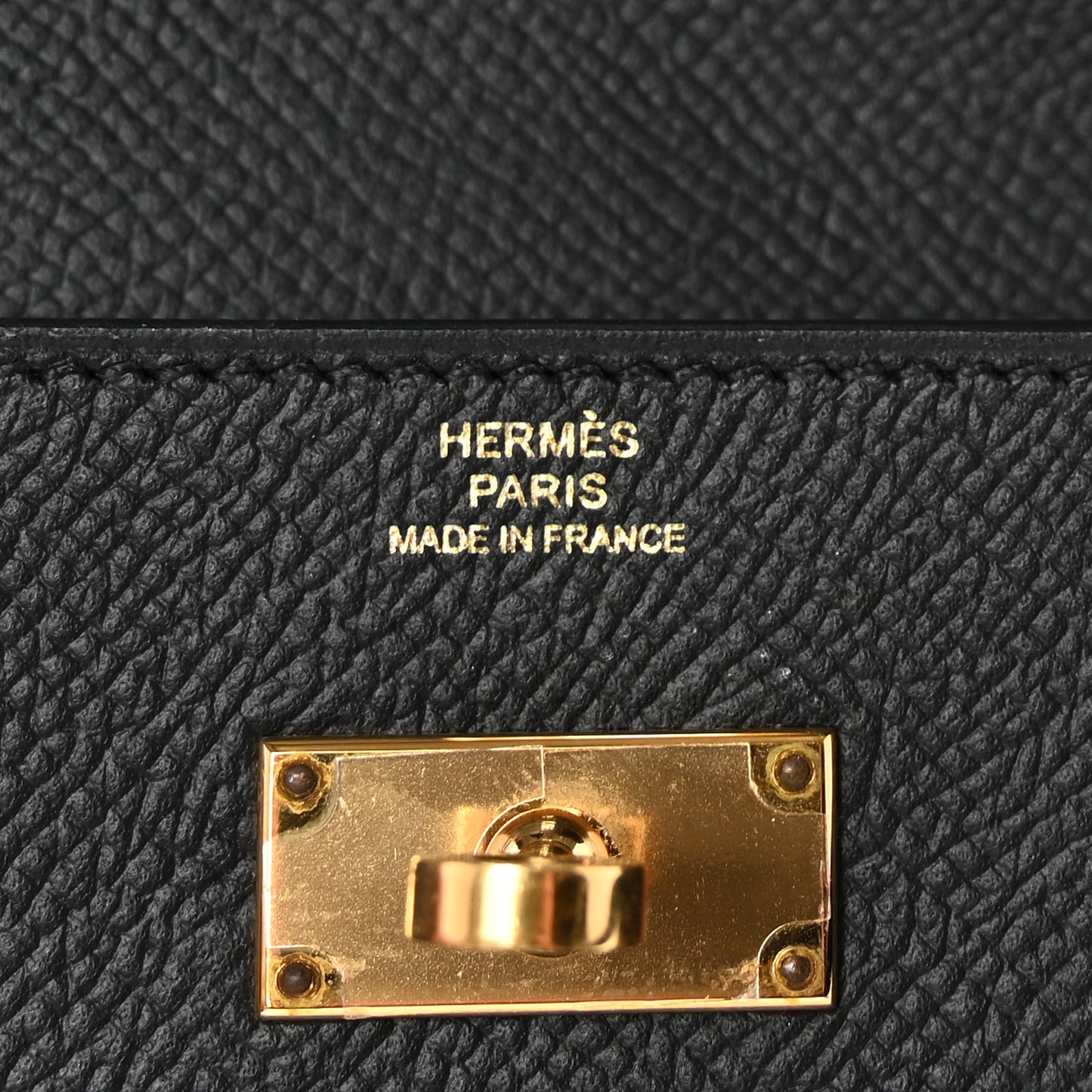 Epsom Kelly Longue Wallet Black
