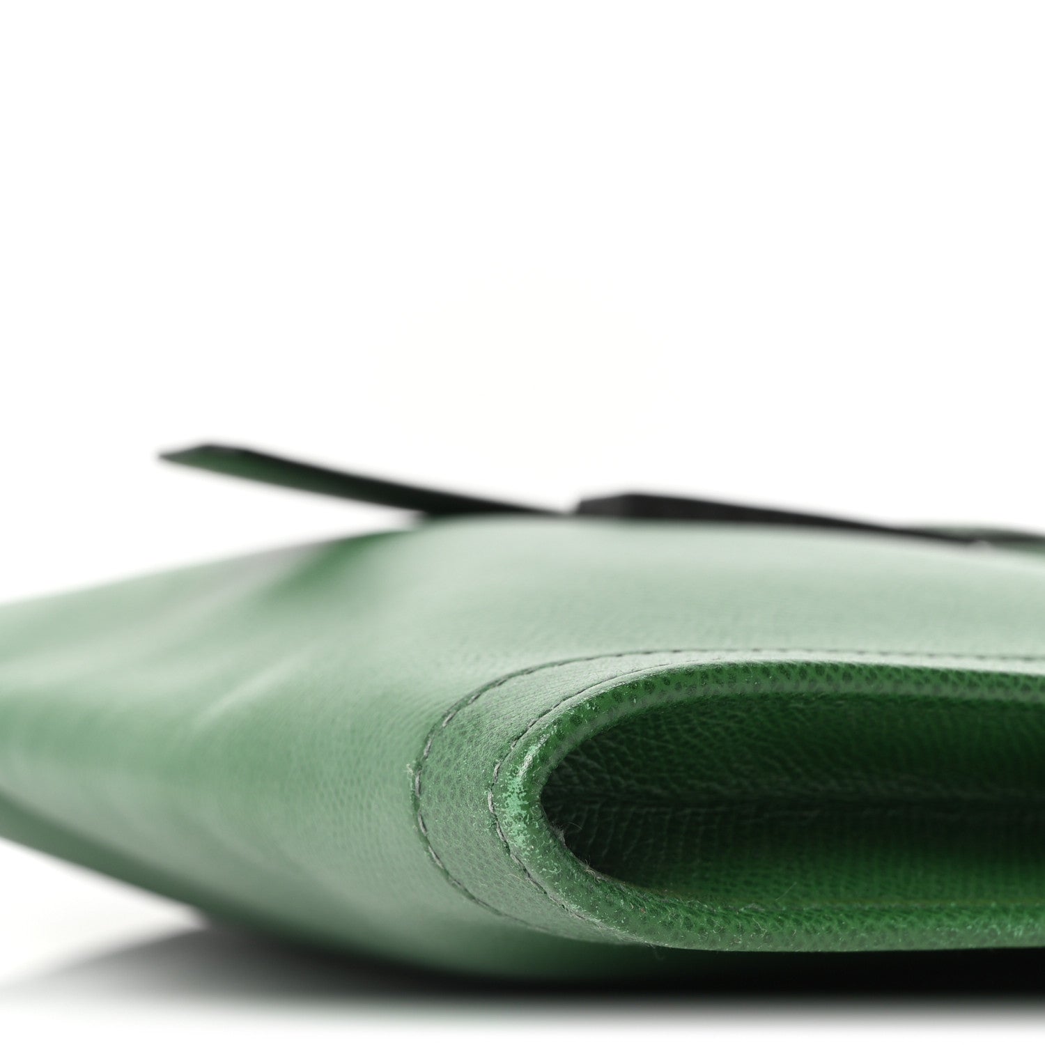 Hermes Courchevel Jige GM Clutch Vert Bengale 1779556 – FASHIONPHILE