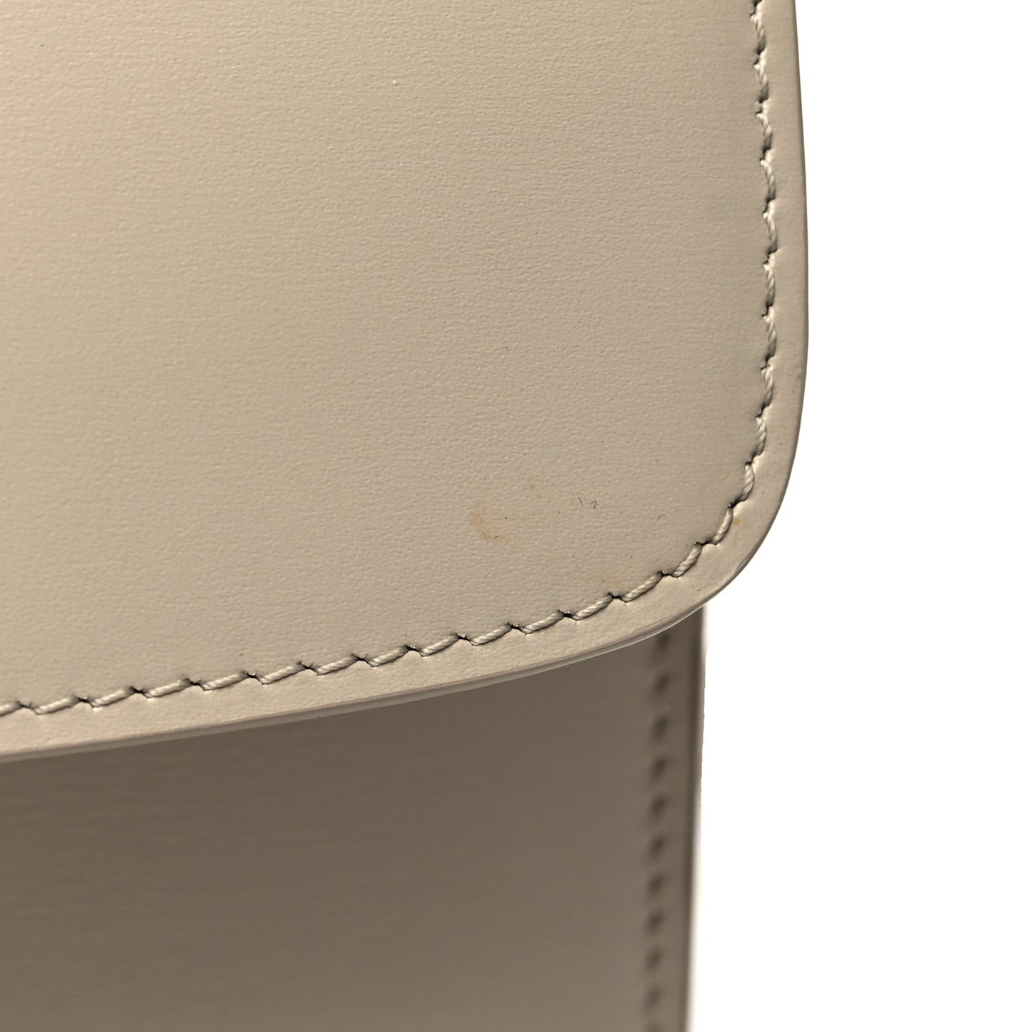 Box Calfskin Medium Classic Box Flap Bag Powder
