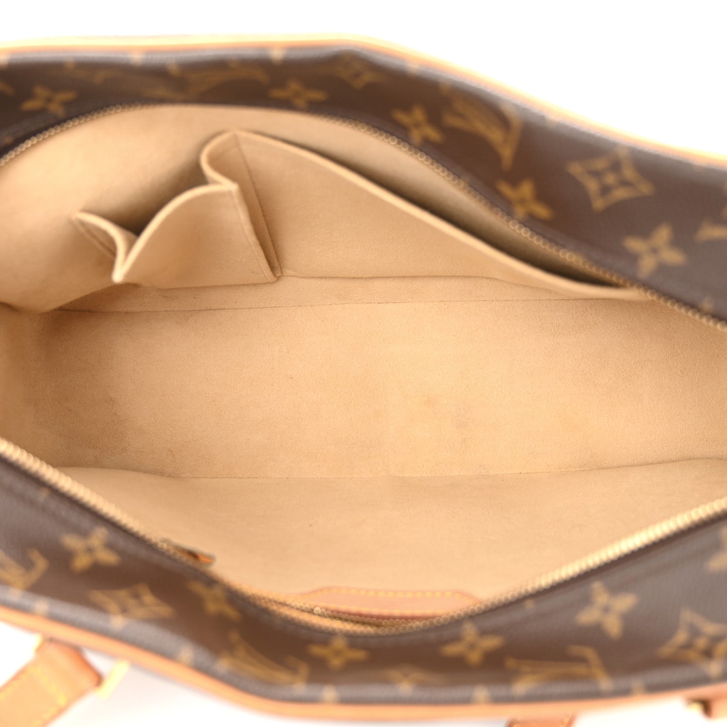 LOUIS VUITTON Monogram Cite GM