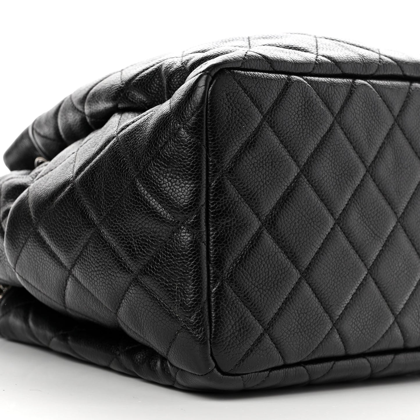 Caviar Flat Quilted CC Chain Bucket Drawstring Bag Black