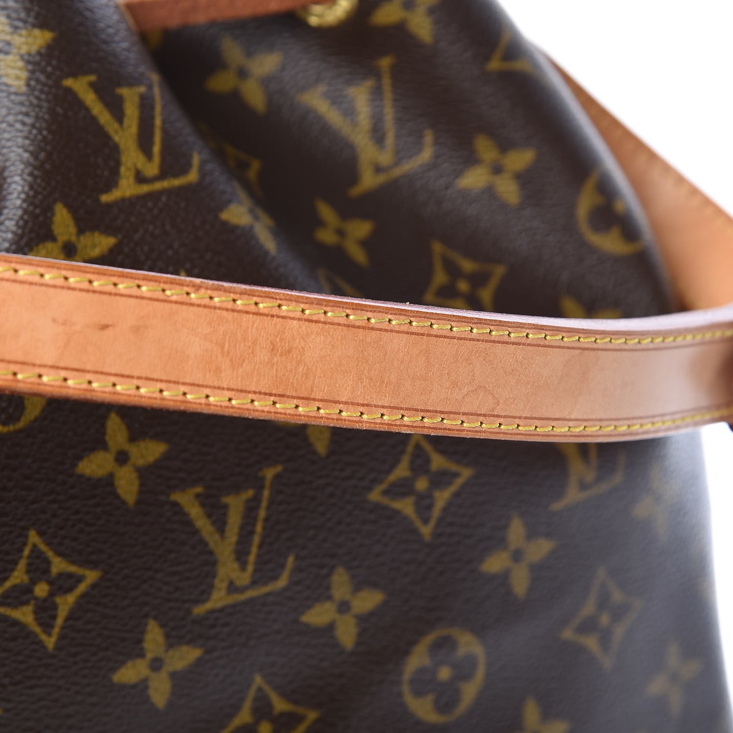 Monogram Noe