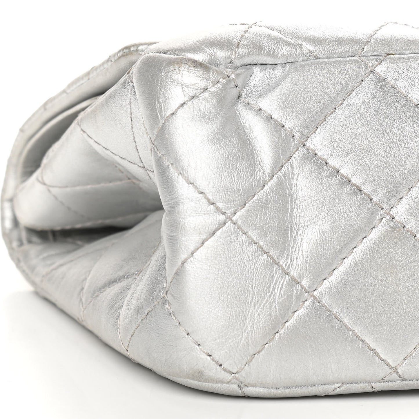 Metallic Aged Calfskin Quilted 2.55 Reissue 227 Flap Silver