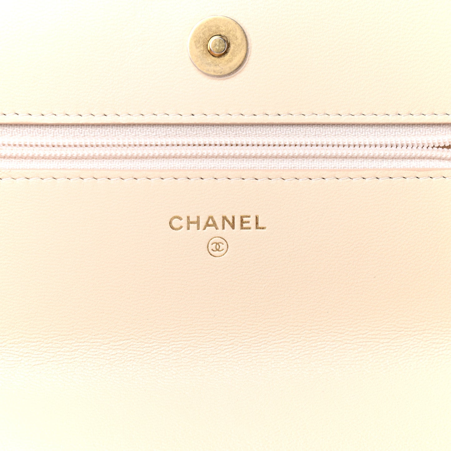 Goatskin Quilted Chanel 19 Wallet On Chain WOC Light Beige