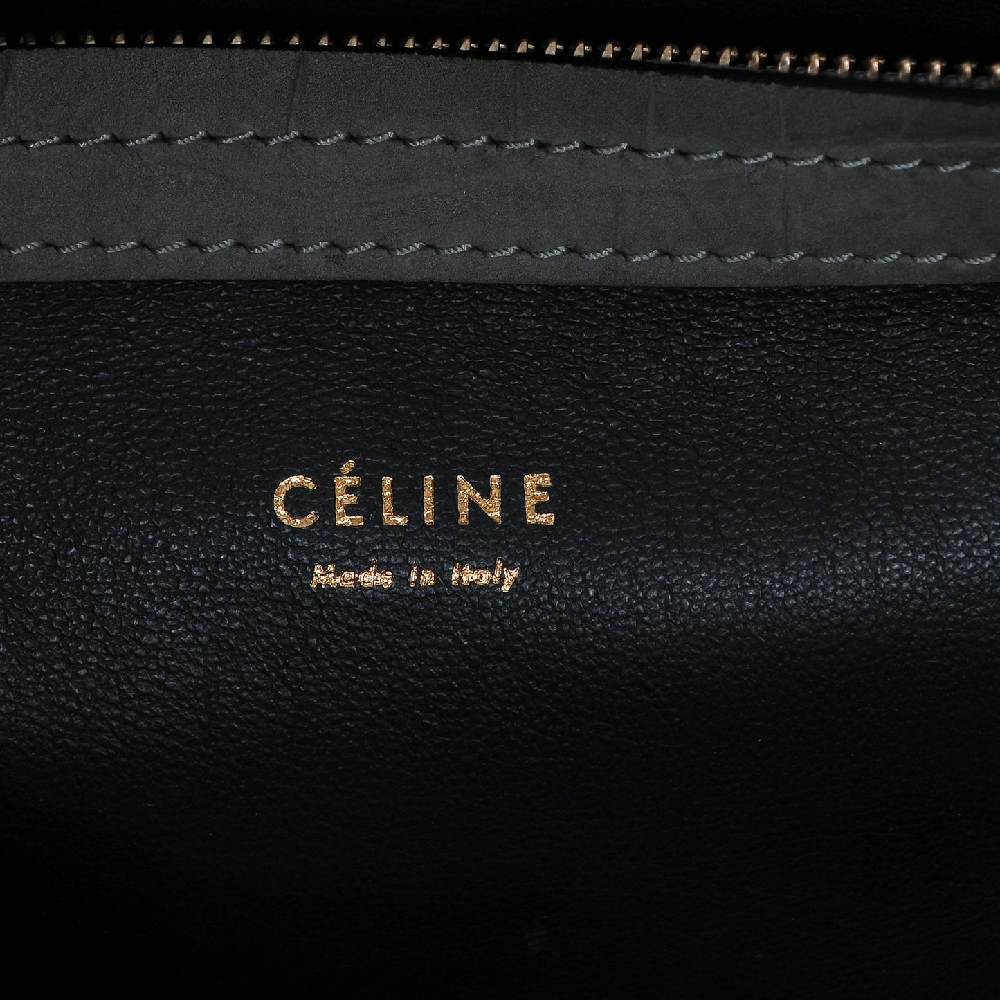 Crocodile Embossed Nubuck Medium Phantom Luggage Grey
