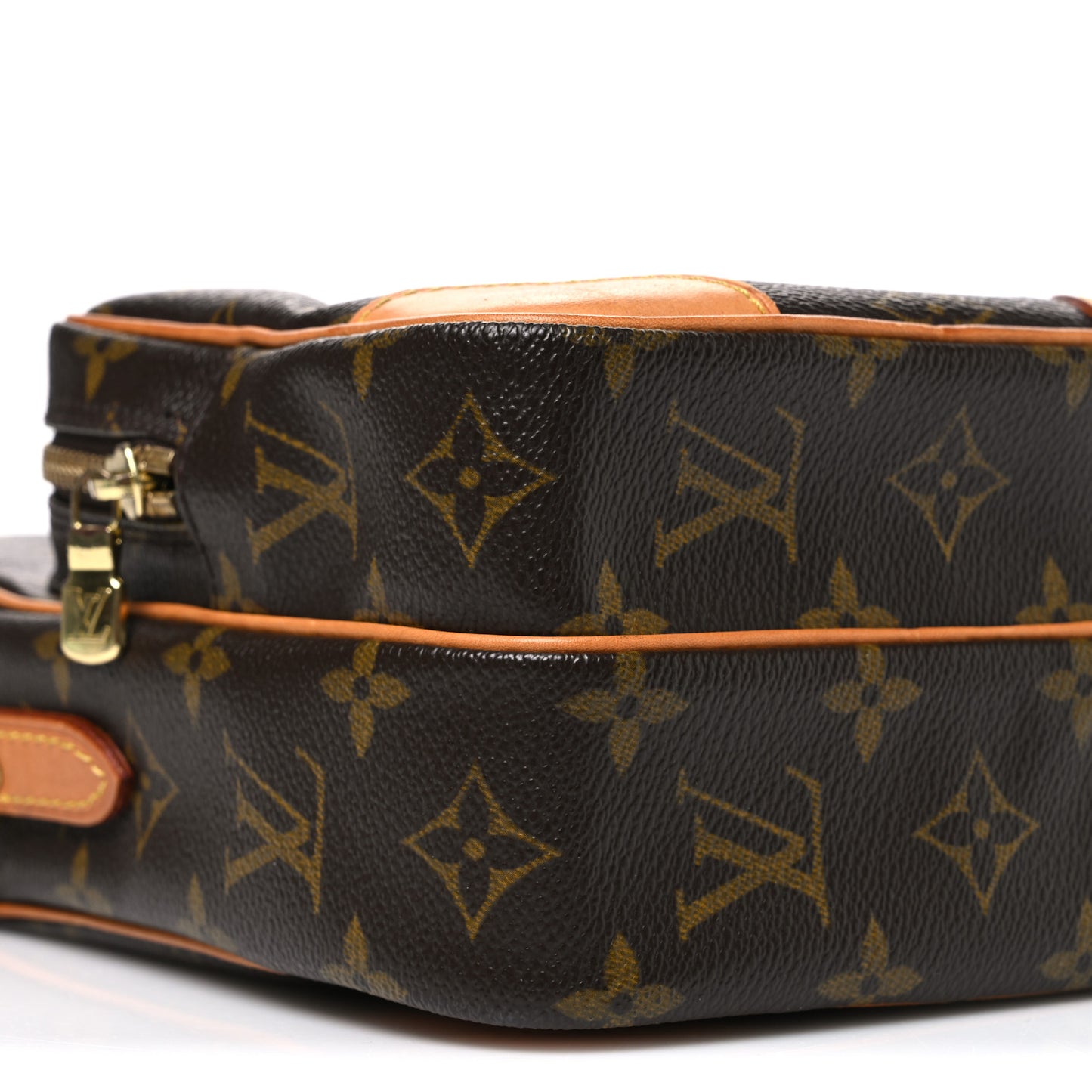 Monogram Amazone