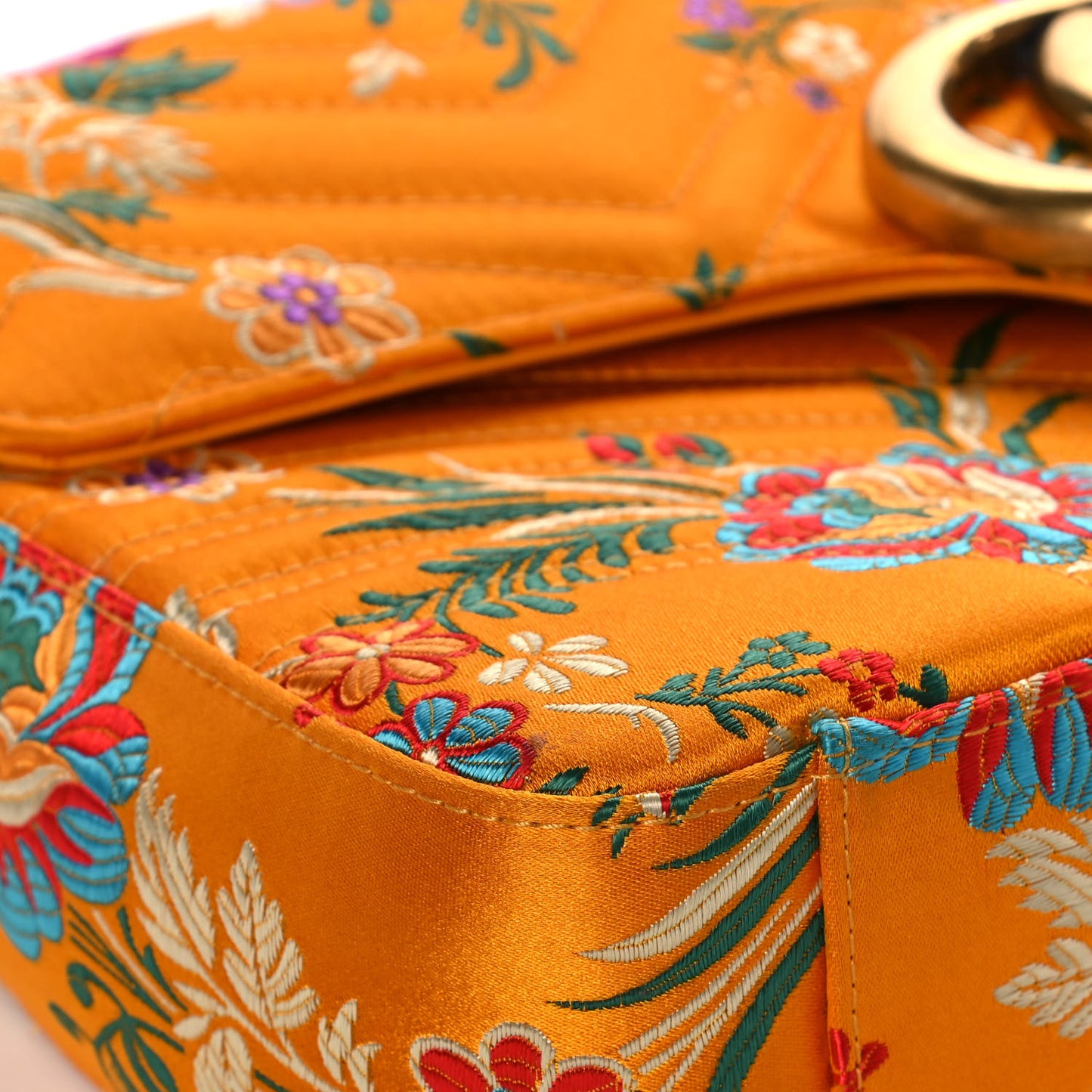 Jacquard Matelasse Floral Medium GG Marmont Shoulder Bag Yellow