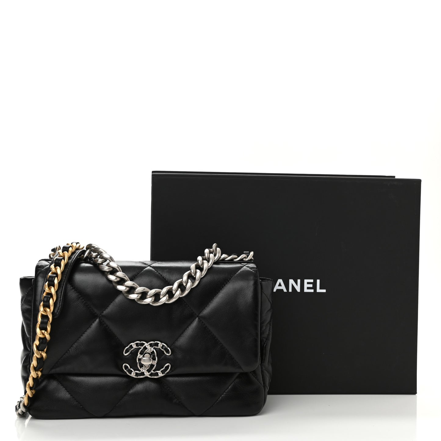 Lambskin Quilted Medium Chanel 19 Flap Black