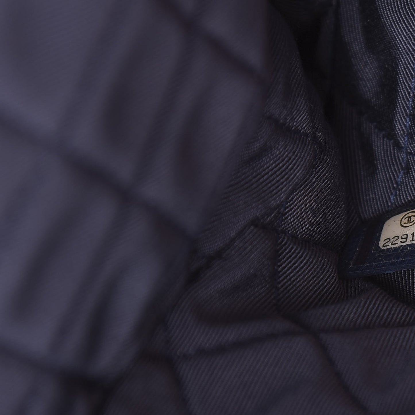 Caviar Quilted Medium Golden Class Pouch Navy