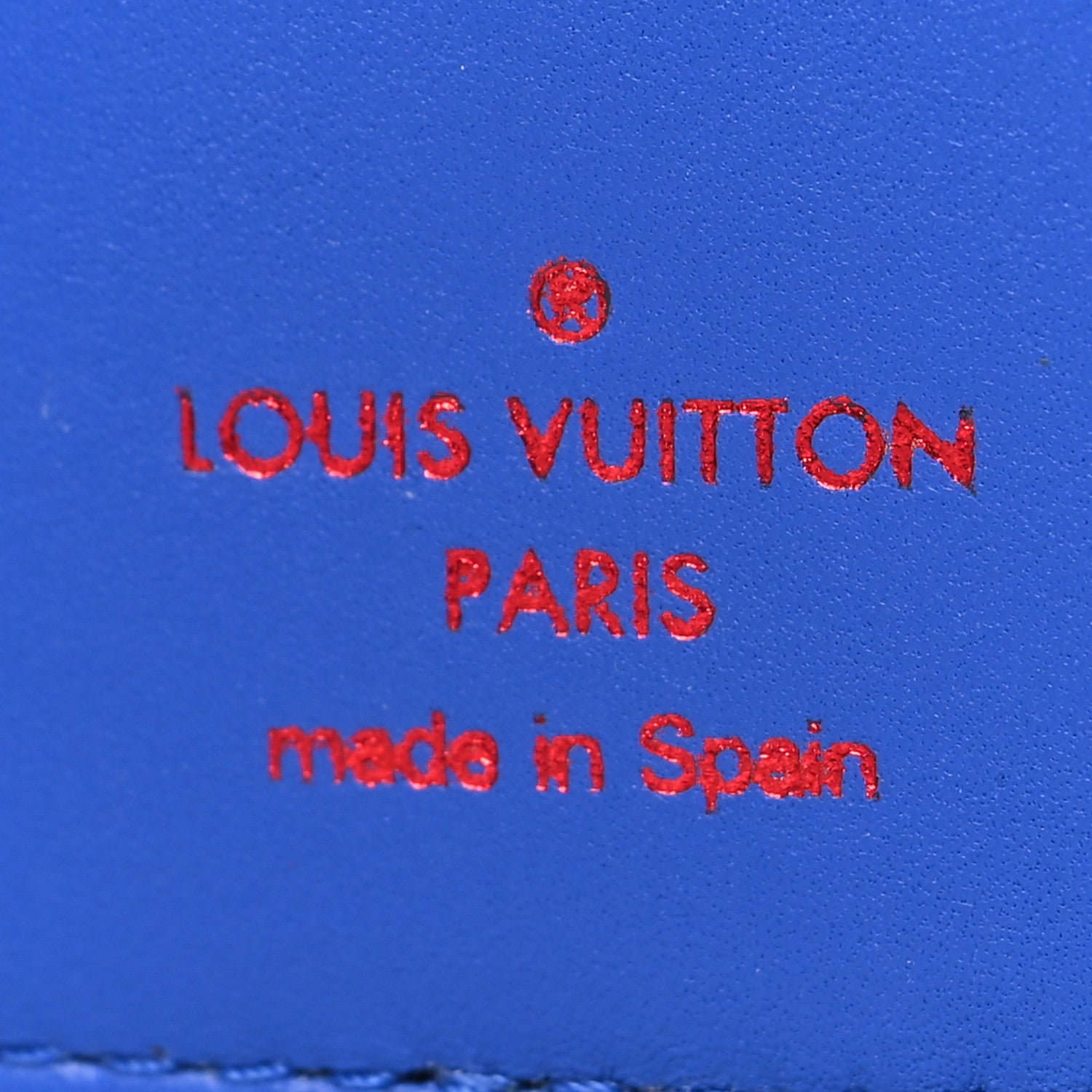 Louis Vuitton Monogram Outdoor Pocket Organizer 6 of 7
