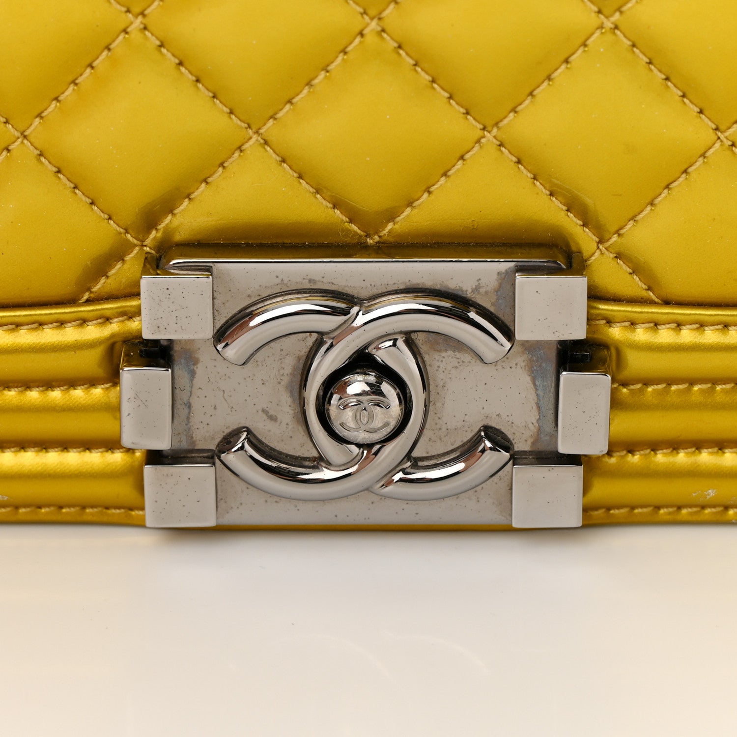 Chanel Metallic Patent Calfskin Quilted Medium Boy Flap Gold 15 of 16