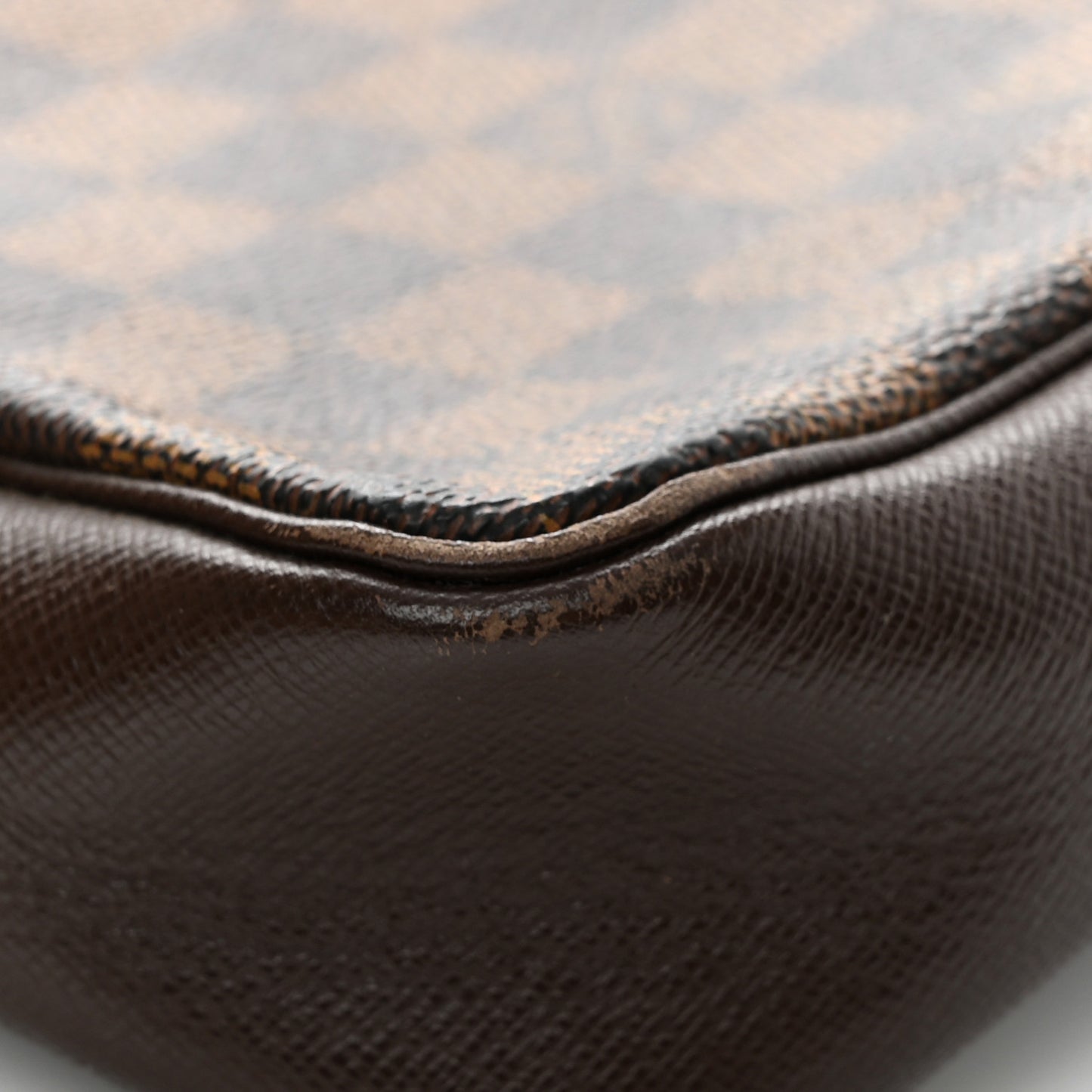 Damier Ebene Trousse Make Up Bag Pochette