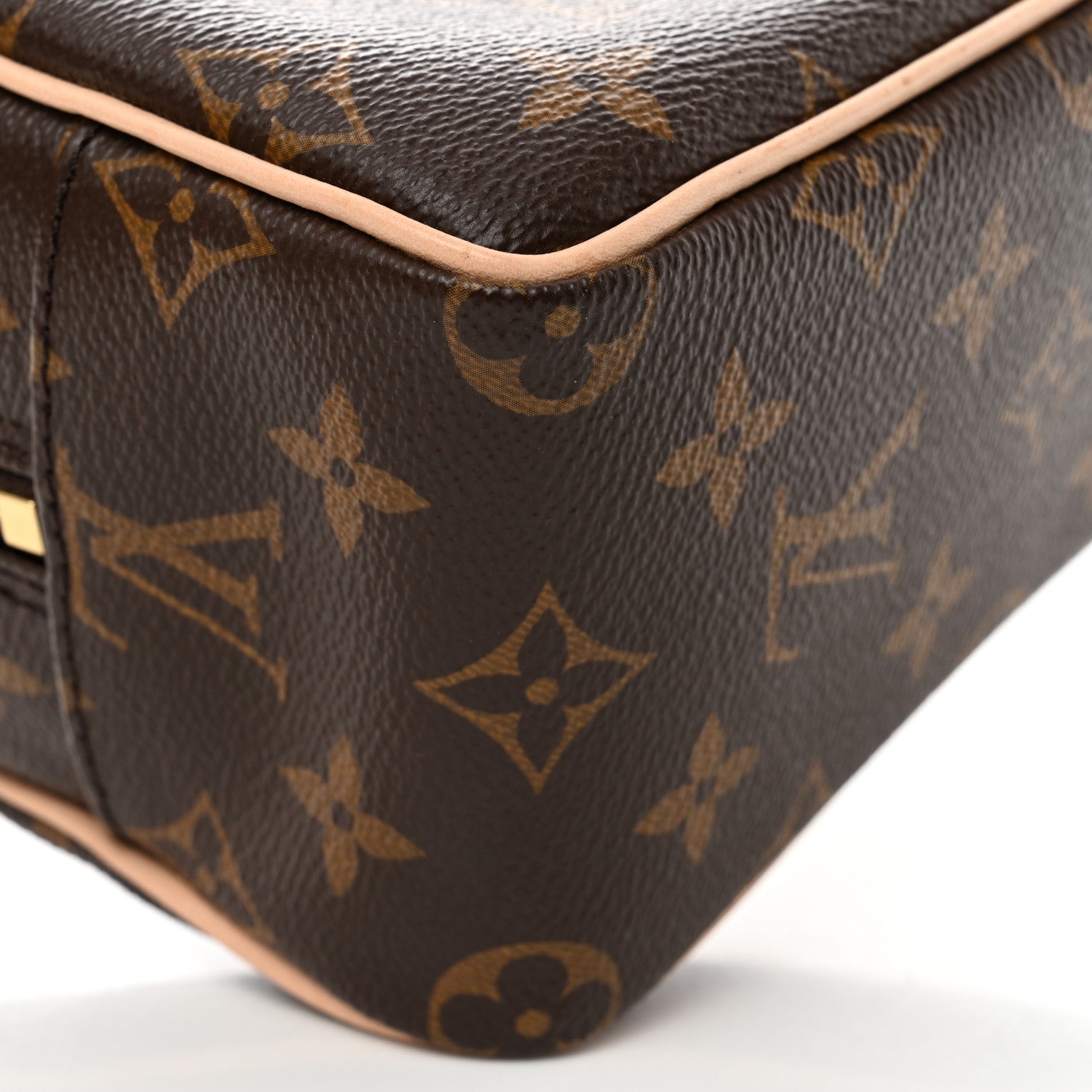 Louis Vuitton Monogram Toiletry Bag 25 6 of 8