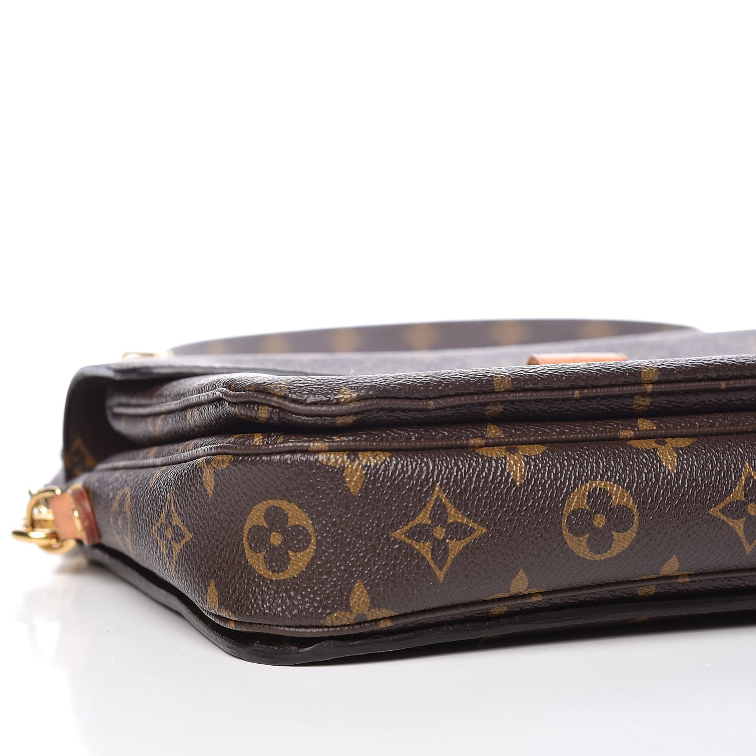 Louis Vuitton Monogram Pochette Metis 8 of 18