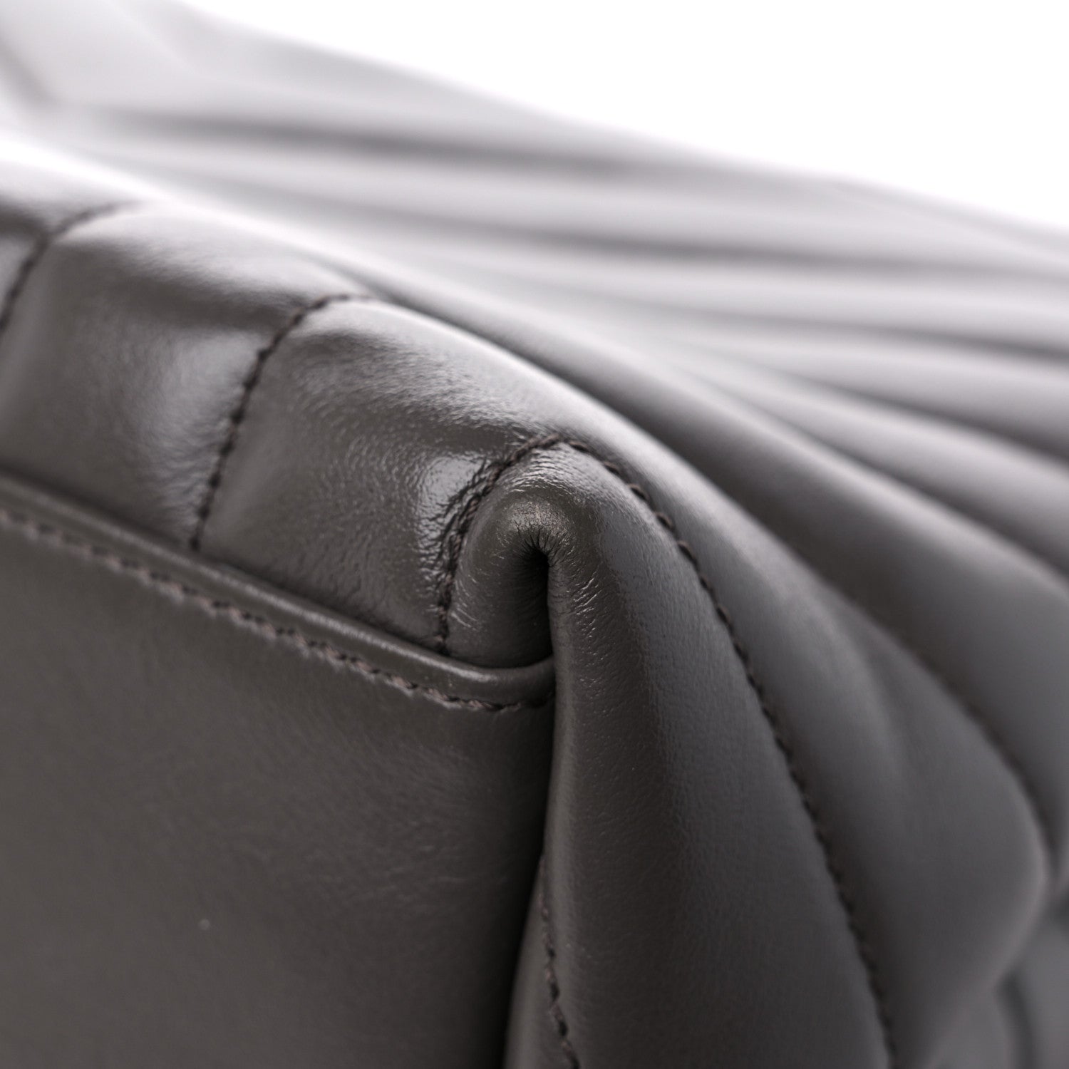 Saint Laurent Calfskin Y Quilted Monogram Medium Loulou Chain Satchel Asphalt 12 of 13