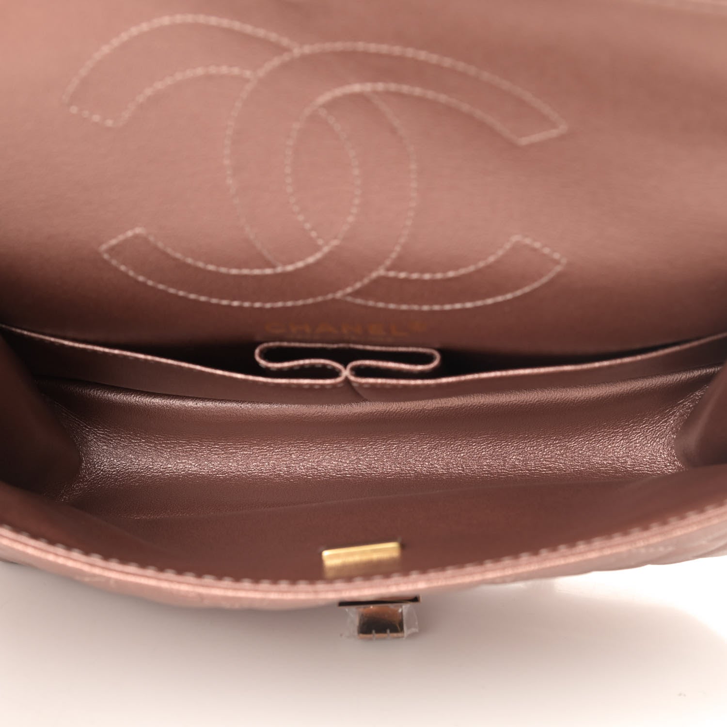 Chanel Metallic Grained Calfskin Quilted 2.55 Reissue 225 Flap Copper Pink 4 of 5