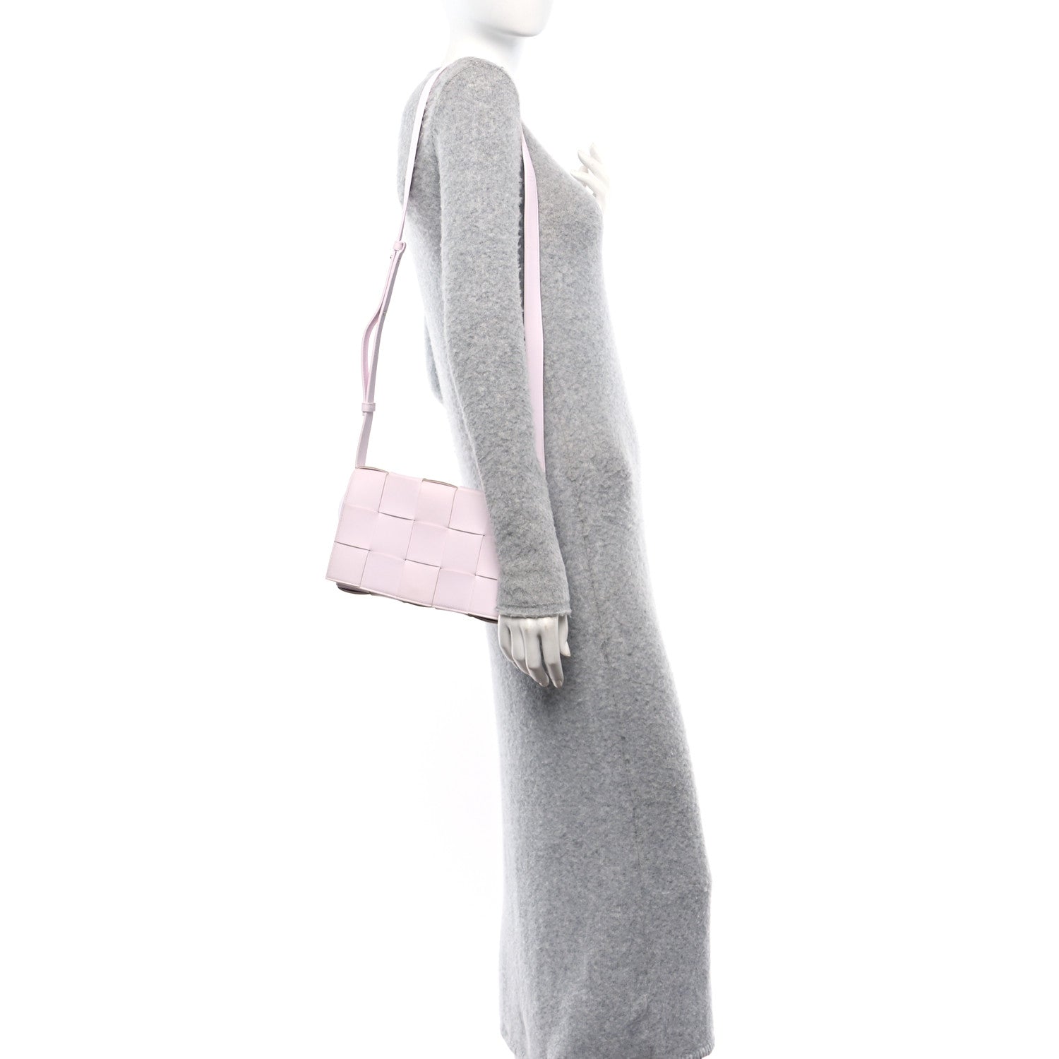 Bottega Veneta Lambskin Maxi Intrecciato Cassette Crossbody Bag Bliss Washed 2 of 9