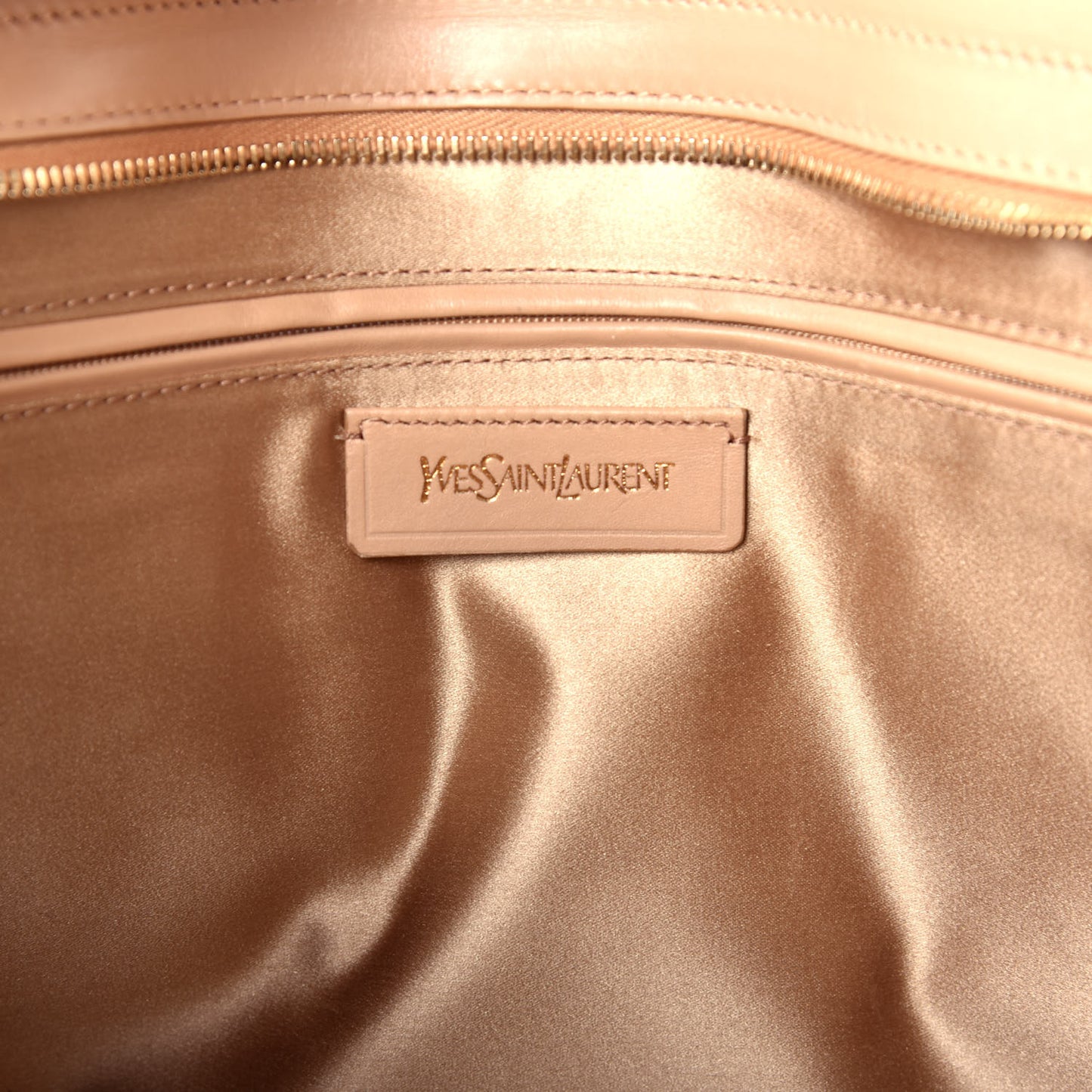 Textured Calfskin Medium Cabas ChYc Beige