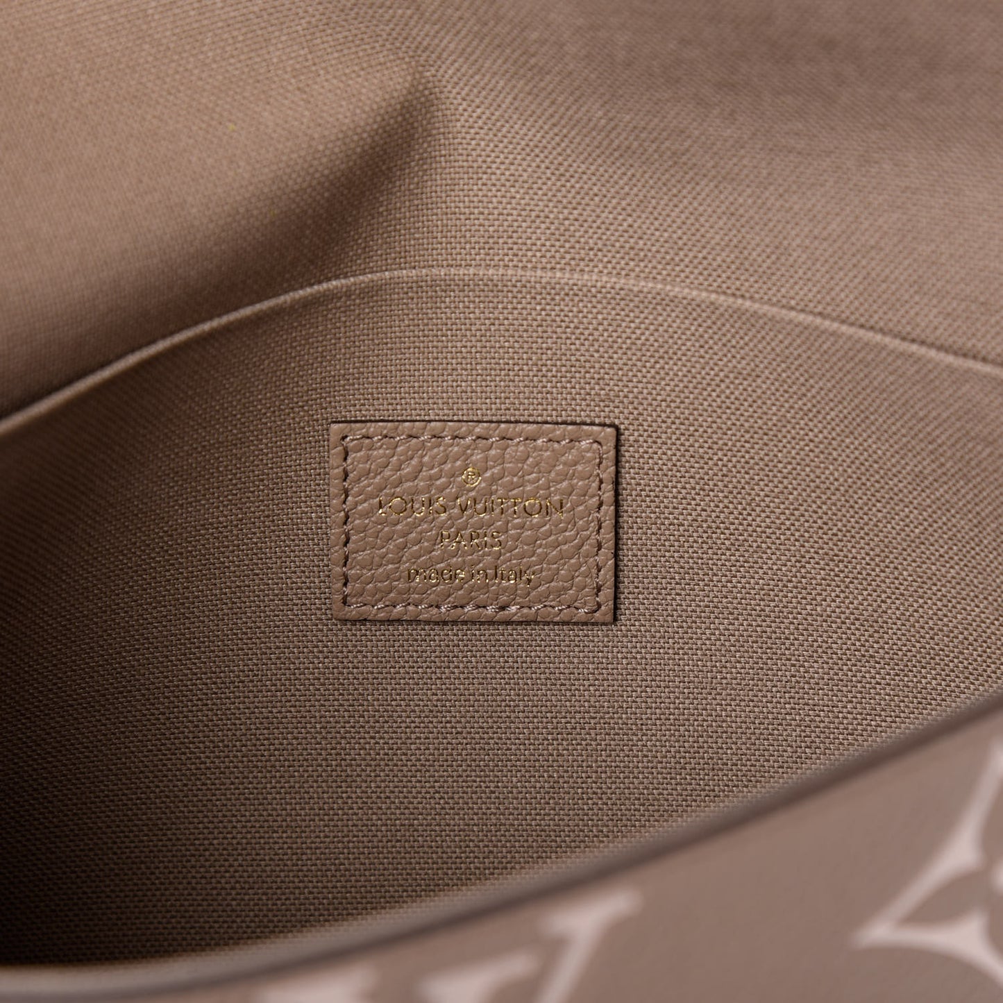 Empreinte Monogram Giant Felicie Pochette Tourterelle Creme