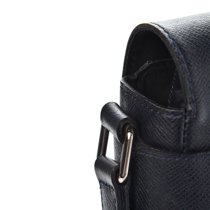 Louis Vuitton Taiga Milo Messenger Boreal 9 of 9