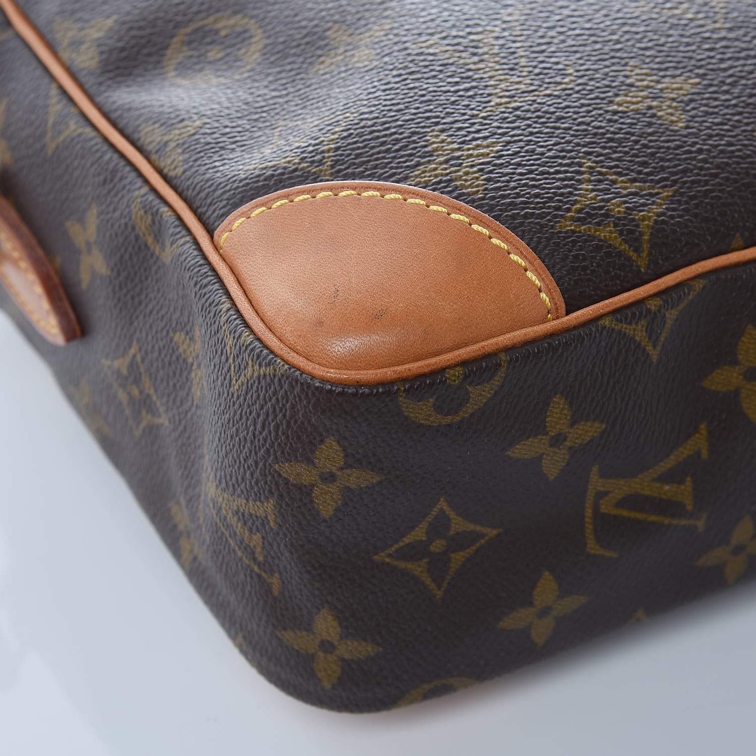Louis Vuitton Monogram Trocadero 30 10 of 14
