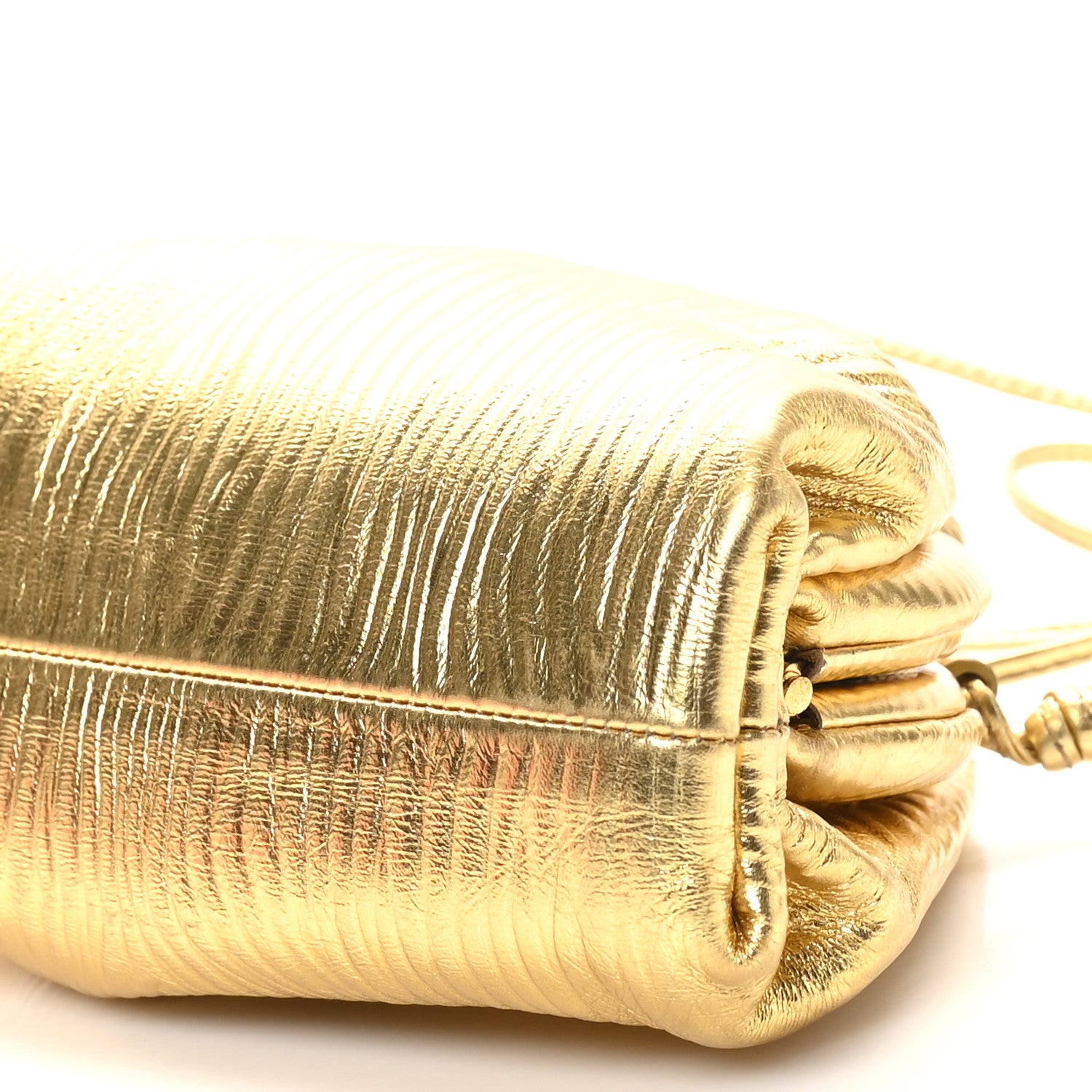 BOTTEGA VENETA ハンドバック　ゴールド　レア BOTTEGA VENETA Andiamo $3500 Gold Leather Top Handle Clutch New
