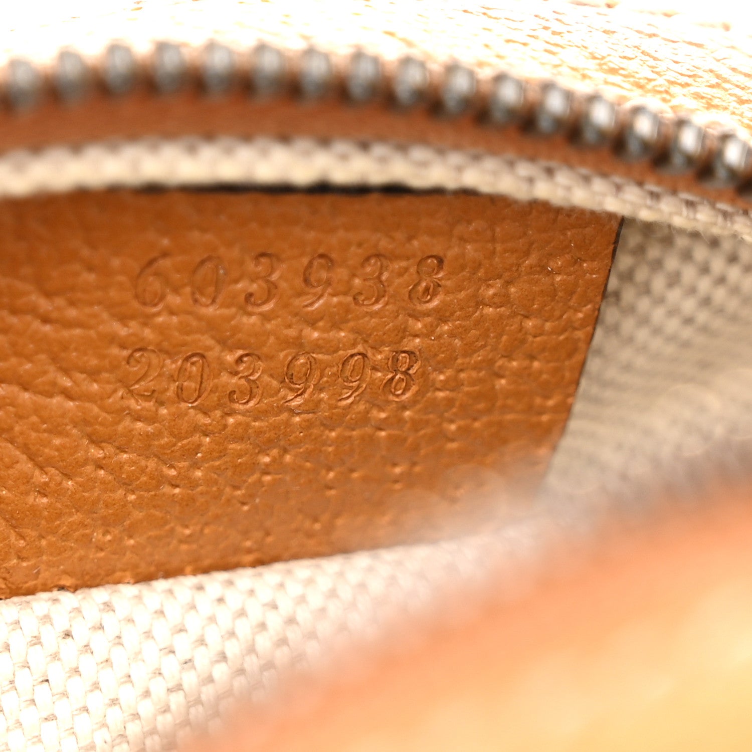 Gucci X DISNEY Mini Vintage GG Supreme Monogram Mickey Mouse Round Shoulder Bag Beige Vintage Sun Oil 7 of 11