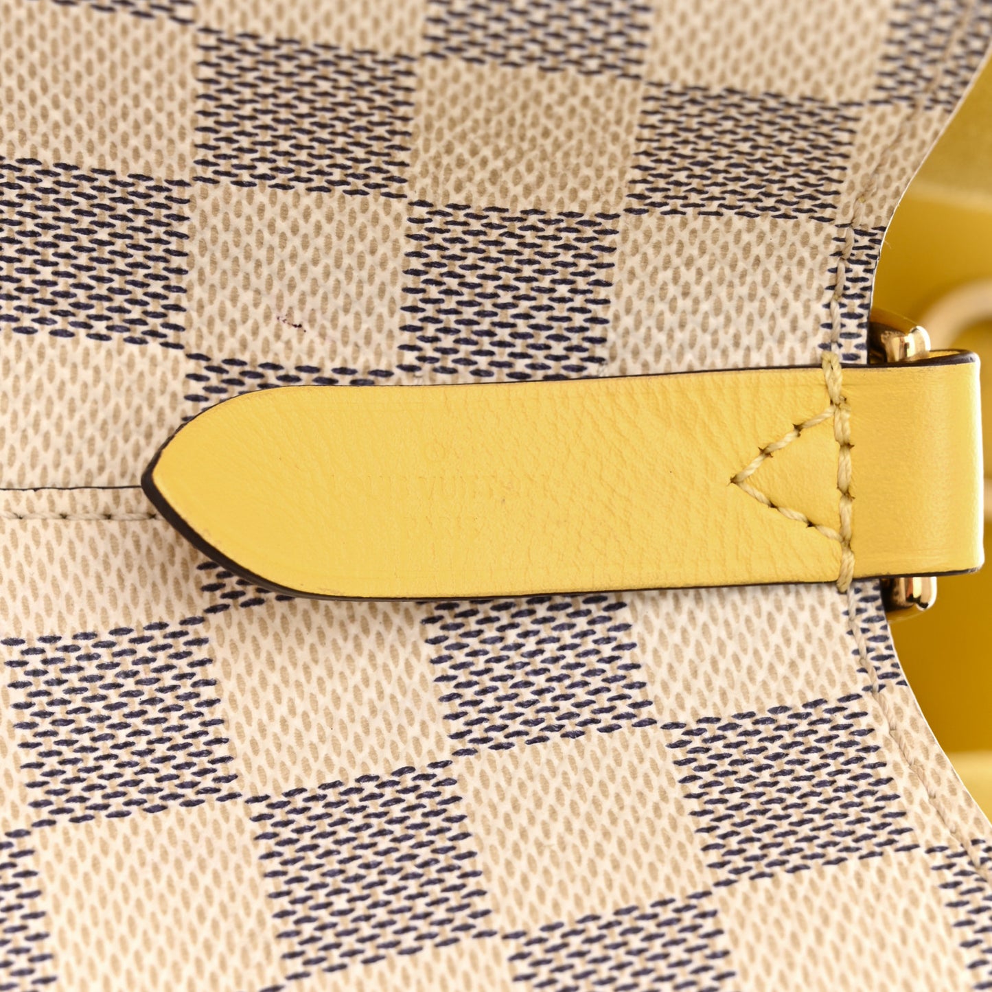 Damier Azur Neonoe MM Pineapple