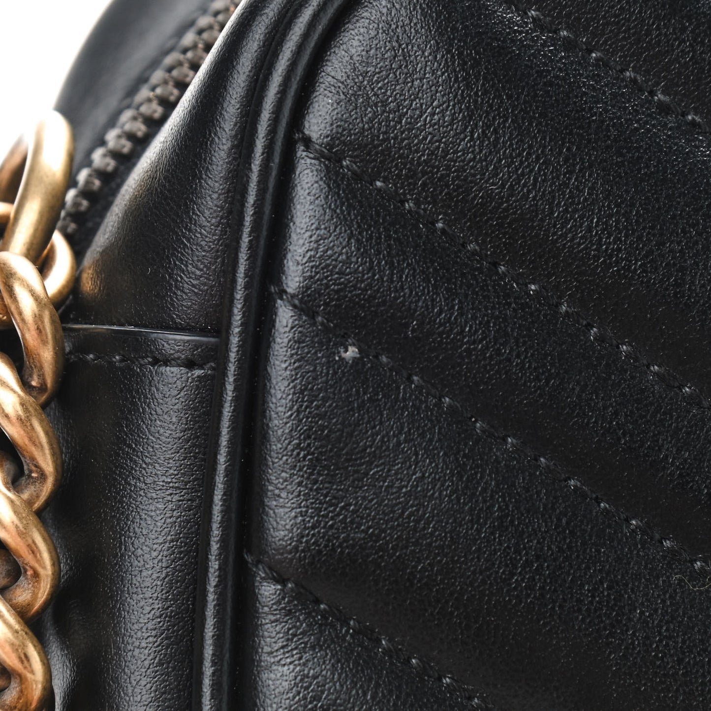Calfskin Matelasse Small GG Marmont Chain Shoulder Bag Black
