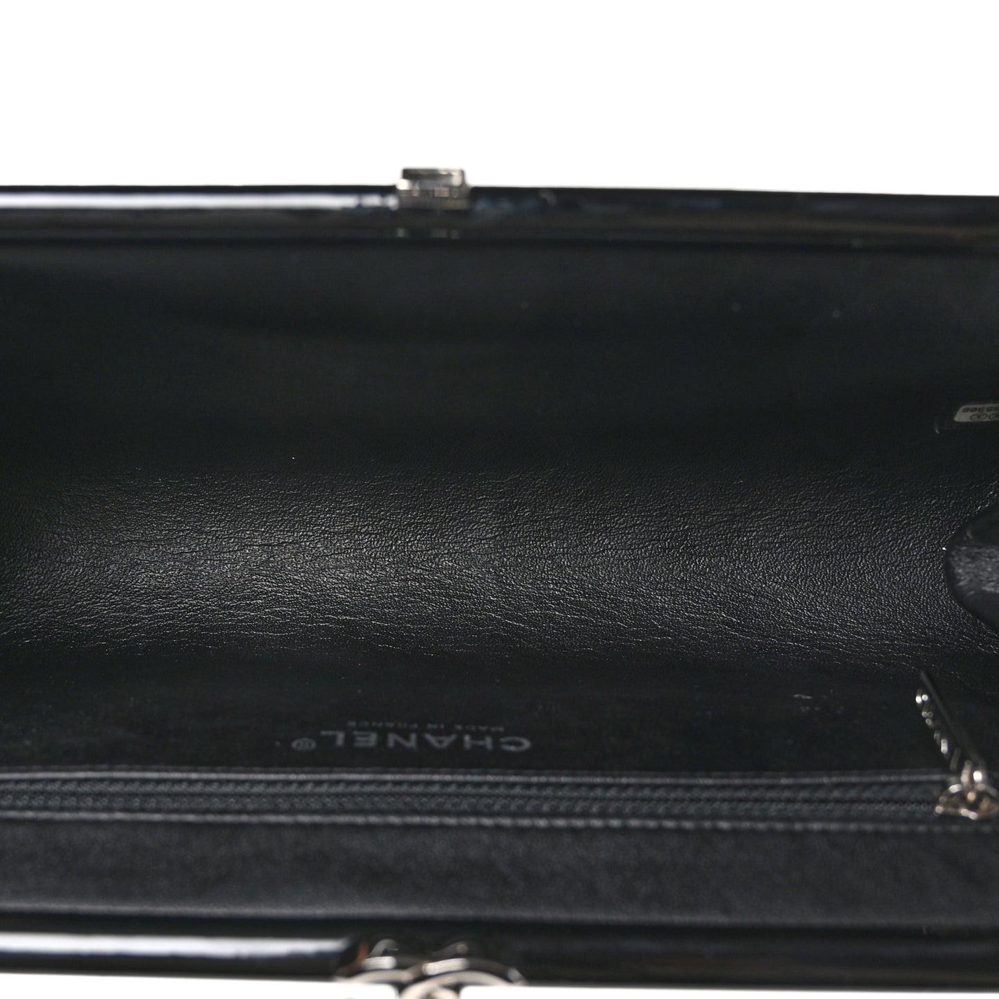 Patent Quilted Timeless Clutch Black