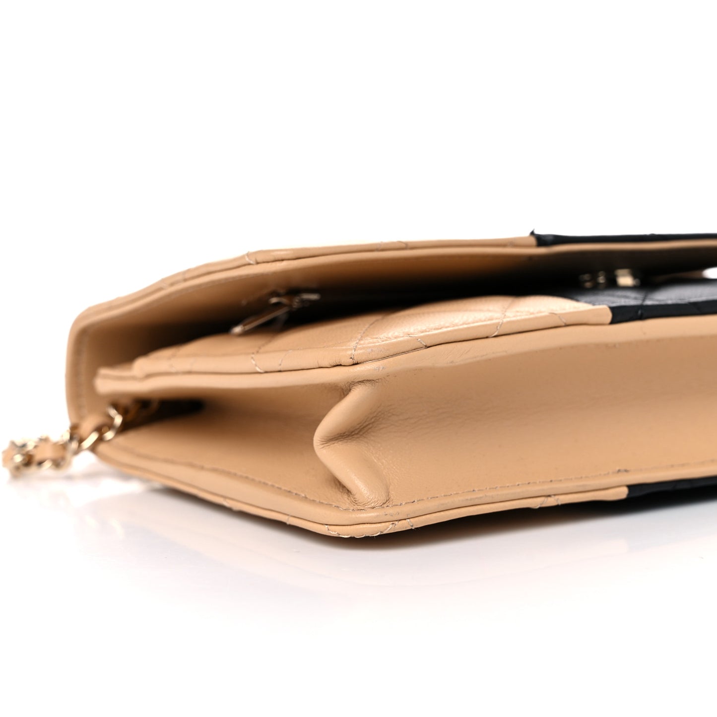 Lambskin Quilted Wallet On Chain WOC Beige Black
